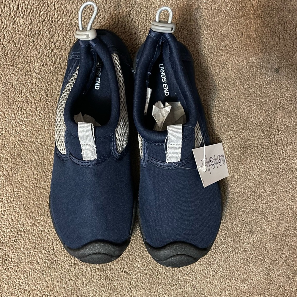 NWT Kids Lands End Aqua Shoes size 13/1 dark navy blue and gray